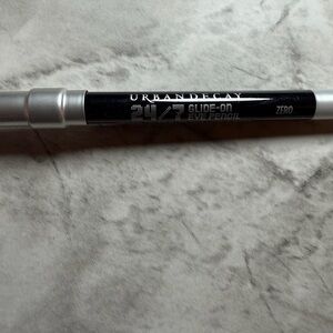 Urban Decay 24/7 Glide-On Eye Pencil in Black